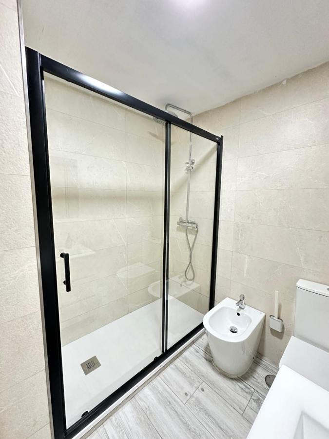 Malaga Inn Apartaments Exteriör bild